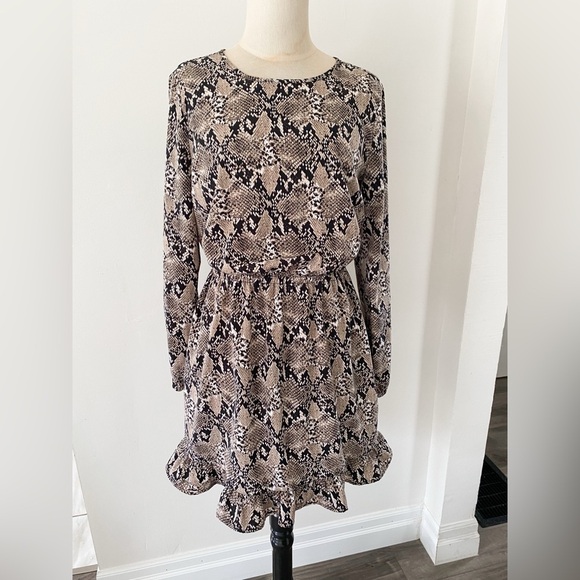 Joe Fresh Snakeskin Print Ruffle Hem Long Sleeve Dress – Size Small - Picture 3 of 13